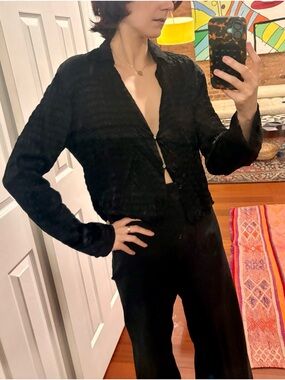 Zara Black Textured Lightweight Blouse